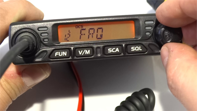 DYNASCAN M-79V, rádio movel VHF
